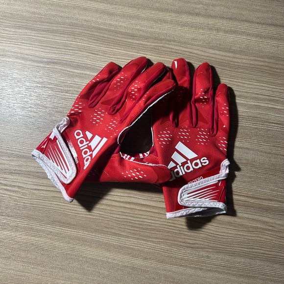 Adidas Red and White Sports Gloves - Picture 2 of 2
